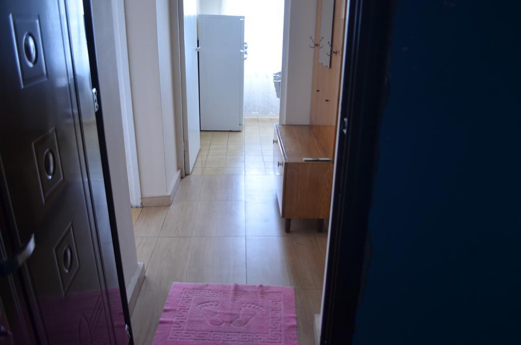 Apartment Khimshiashvili 9 Батуми Экстерьер фото