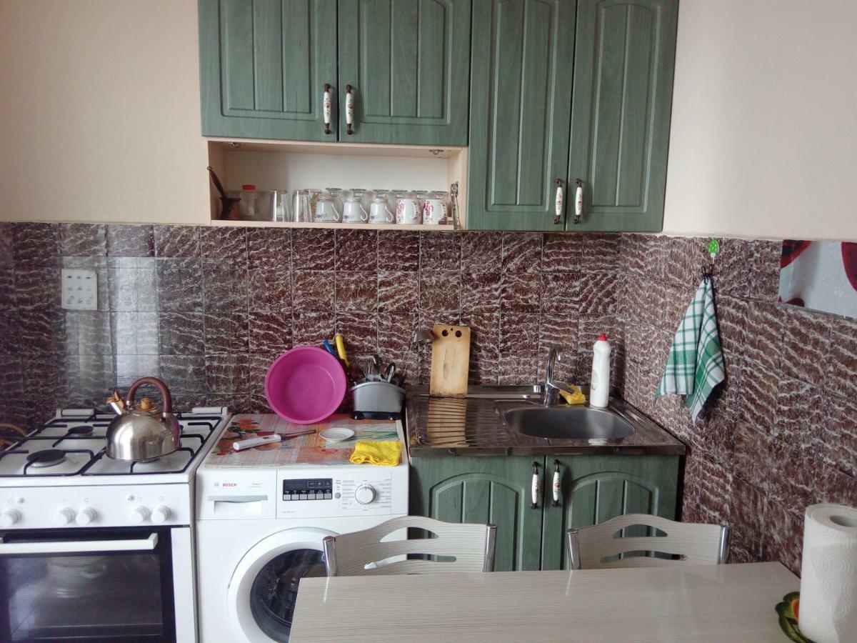 Apartment Khimshiashvili 9 Батуми Экстерьер фото